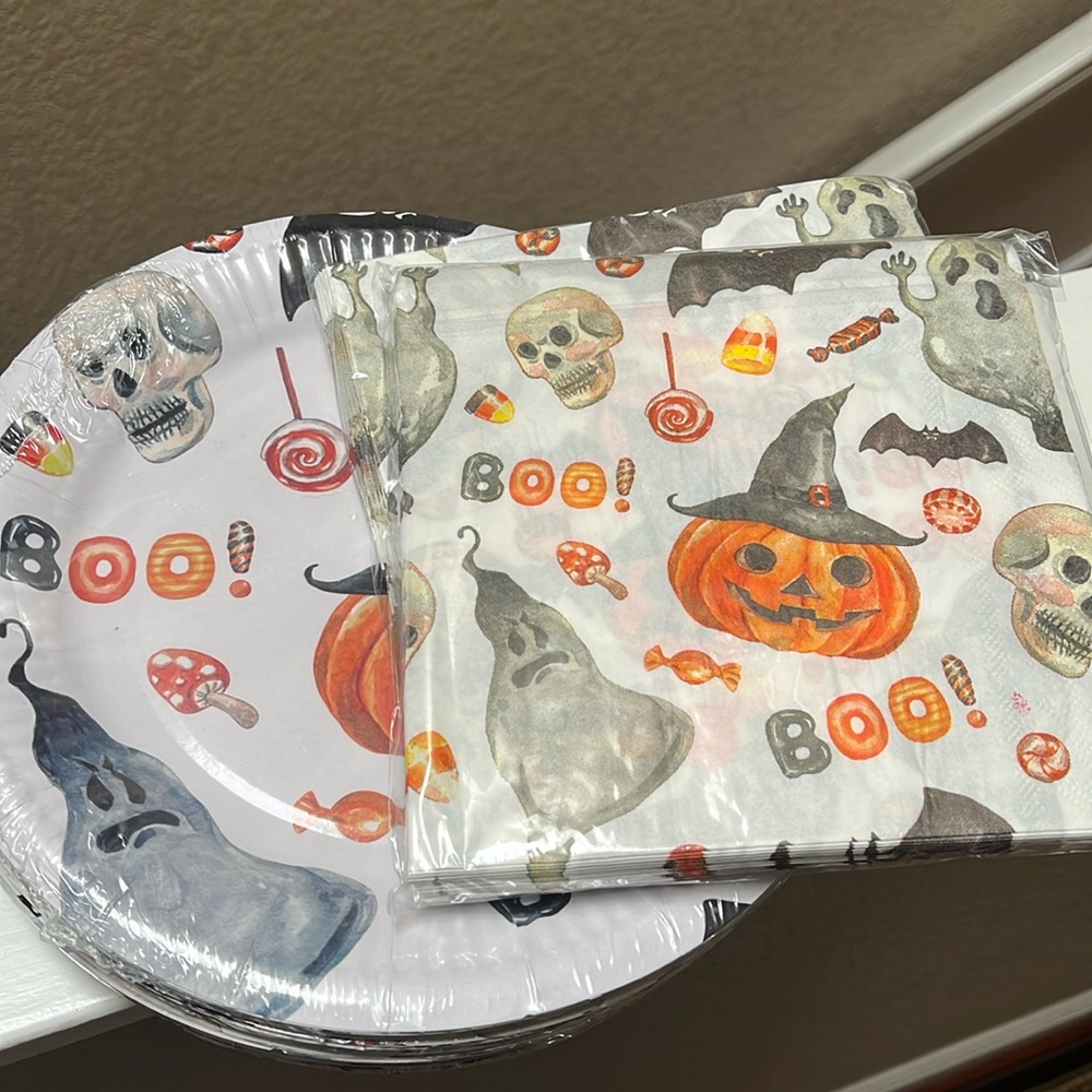 Halloween Paper Plates and Napkins
